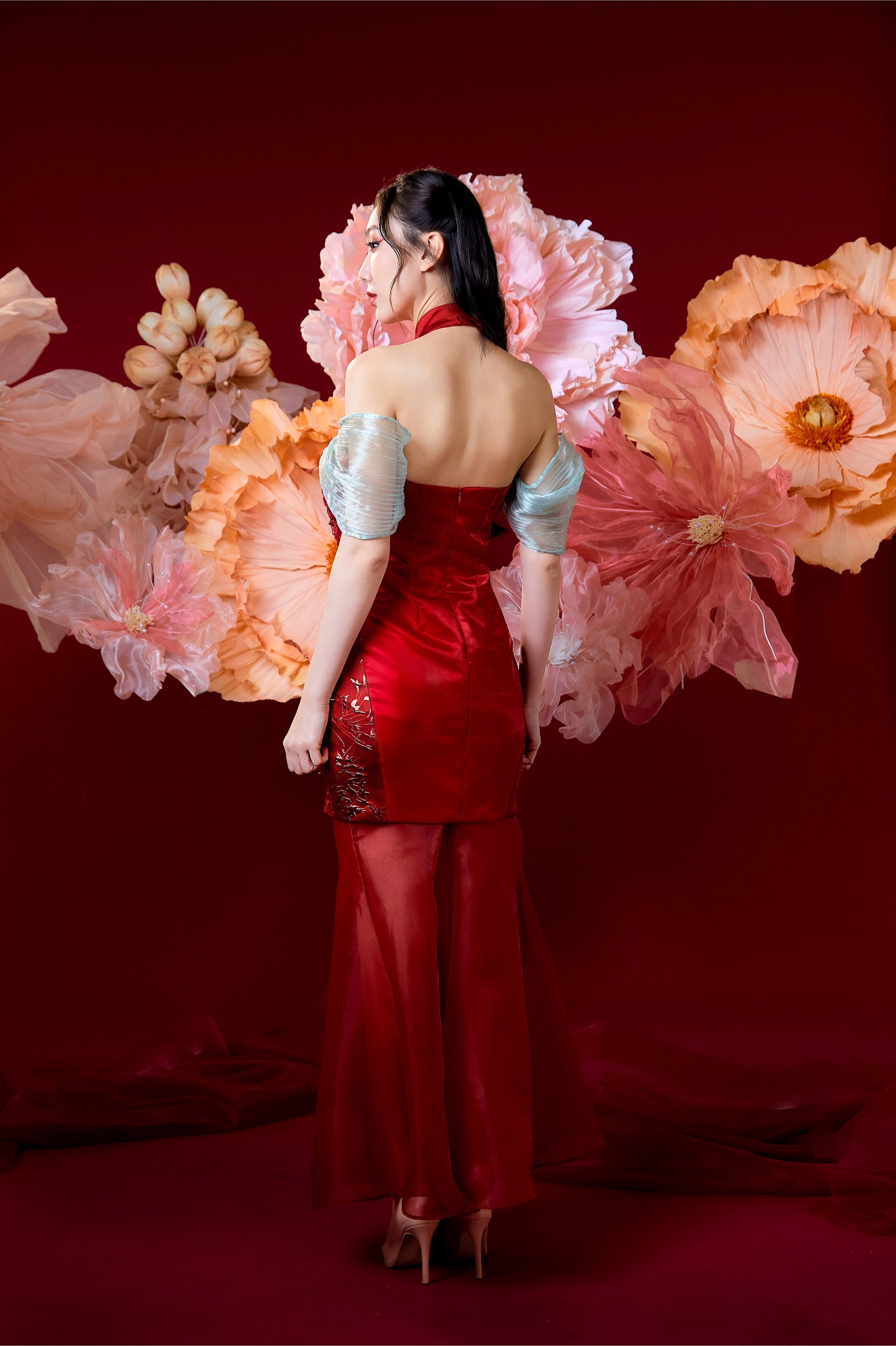 Yun Xi Dual Style Cheongsam (Crimson Red)